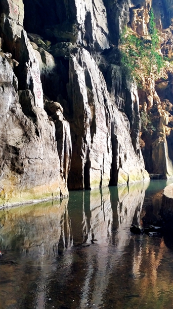 image004.jpg